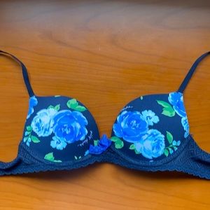 GH Padded bra  32A